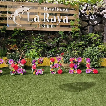 Rural La Raya 1866 Hotel 3*