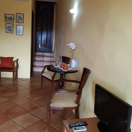 Rural La Raya 1866 Отель 3*