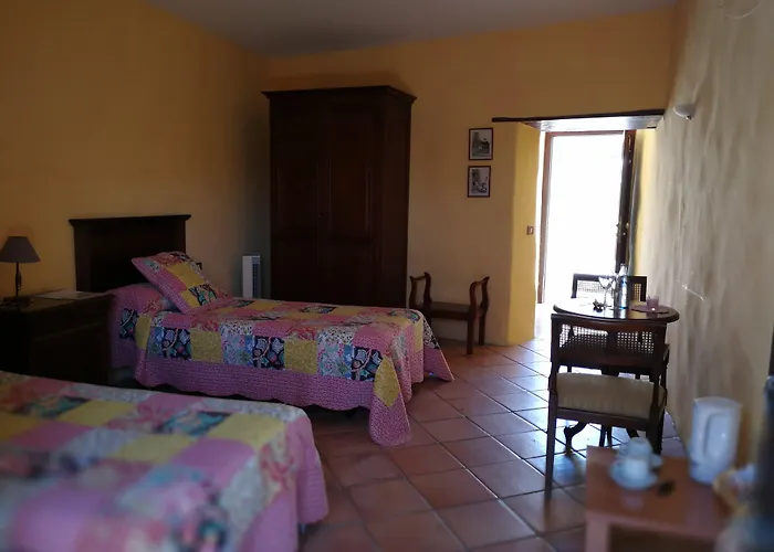 Hotel Rural La Raya 1866 3*